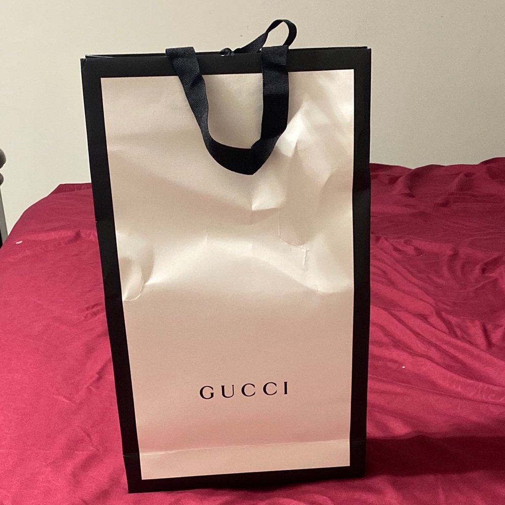 Gucci Bag / Packaging